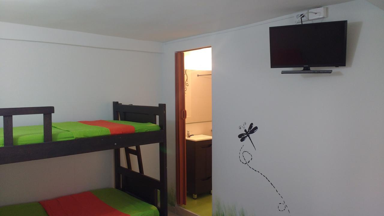 San Andres Vive Paradise Habitaciones Con Bano Privado A 80Mts De La Playa Principal エクステリア 写真
