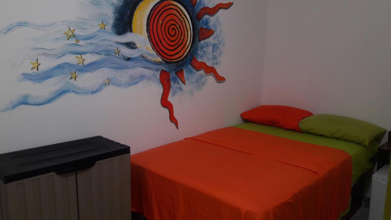 San Andres Vive Paradise Habitaciones Con Bano Privado A 80Mts De La Playa Principal エクステリア 写真